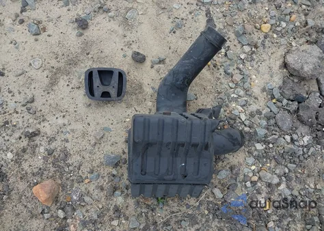 2008 Honda Civic Lx from USA, damaged, VIN 1HGFA16528L001260